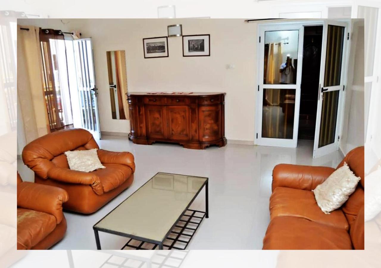 Ferienwohnung Chez Ouly Dakar Exterior foto