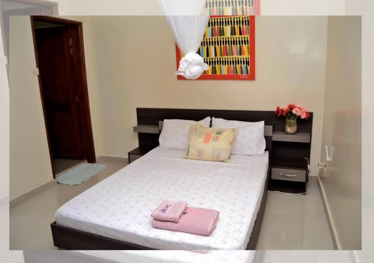 Ferienwohnung Chez Ouly Dakar Exterior foto