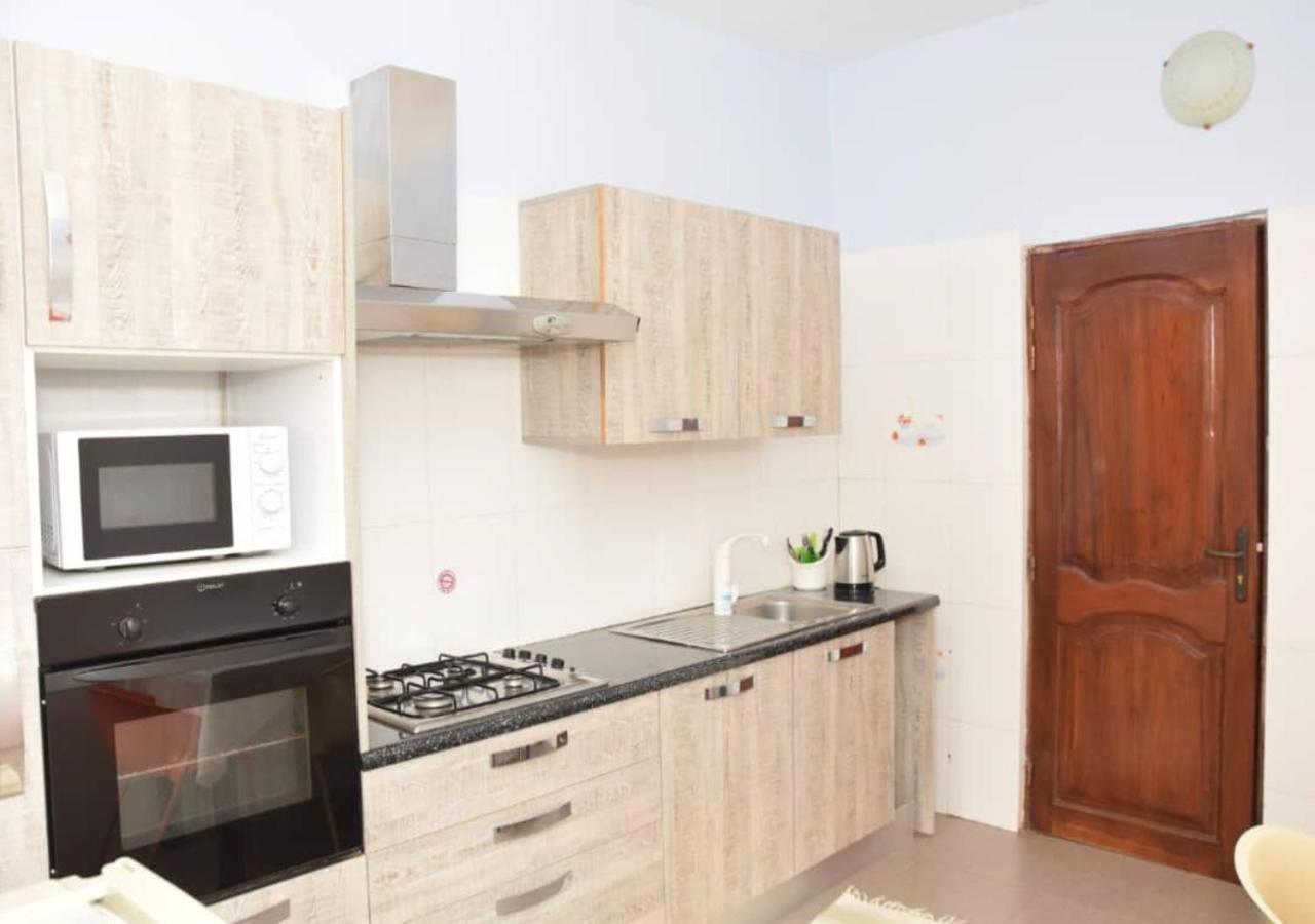 Ferienwohnung Chez Ouly Dakar Exterior foto