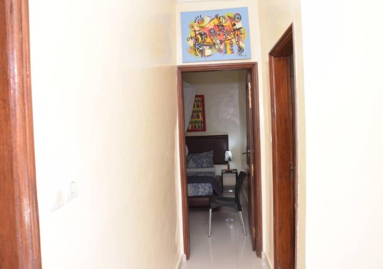 Ferienwohnung Chez Ouly Dakar Exterior foto