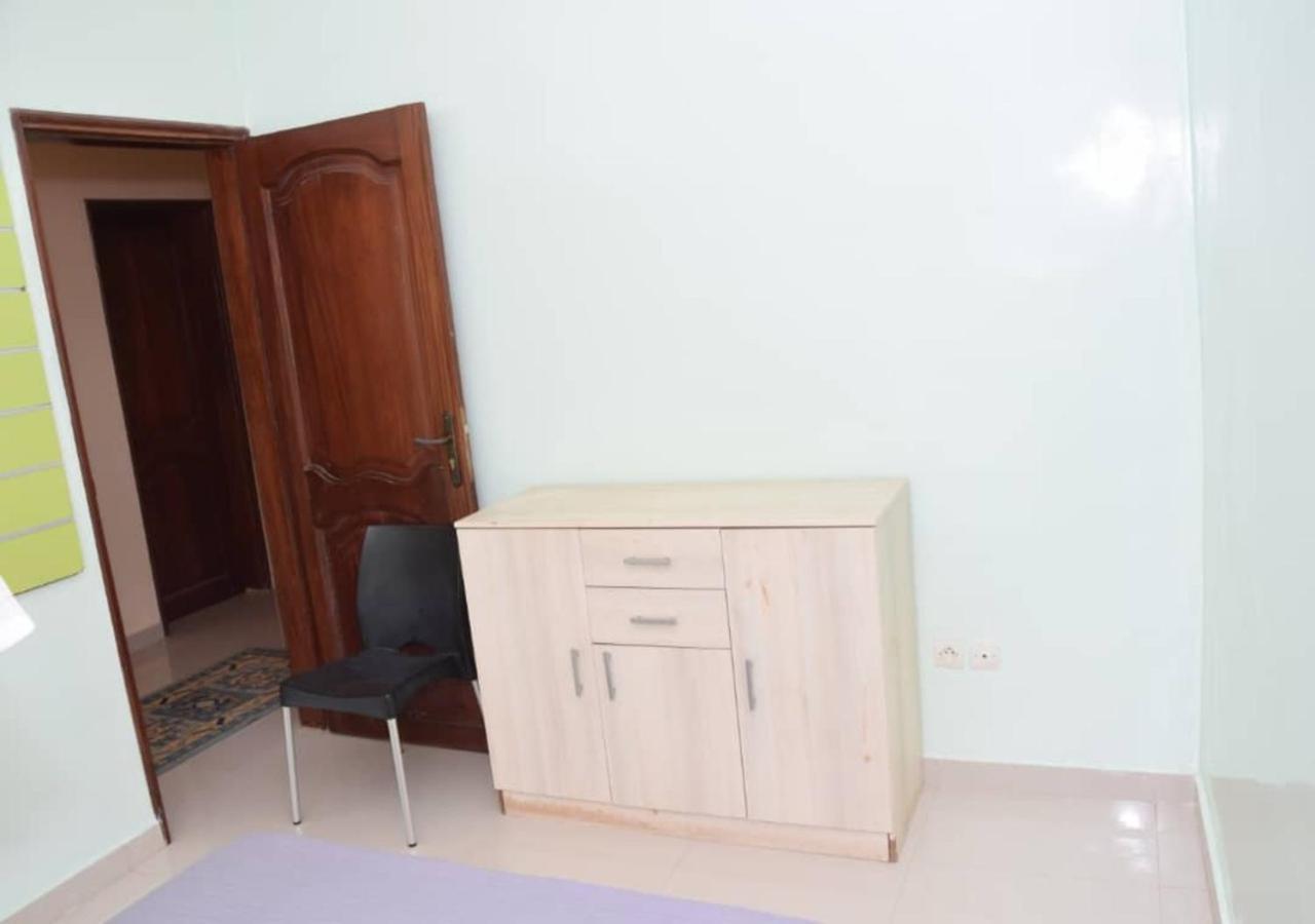 Ferienwohnung Chez Ouly Dakar Exterior foto